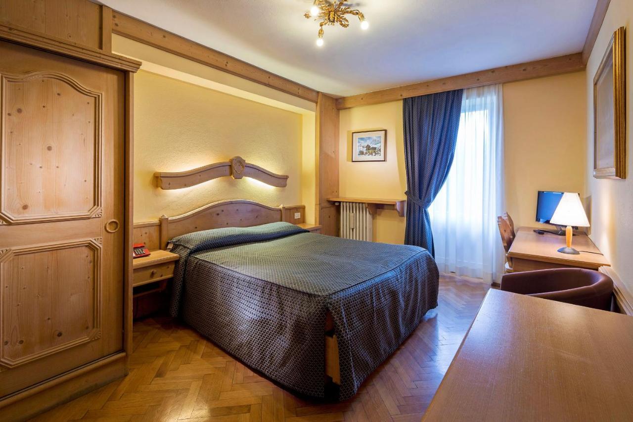 Hotel Hotel Corona