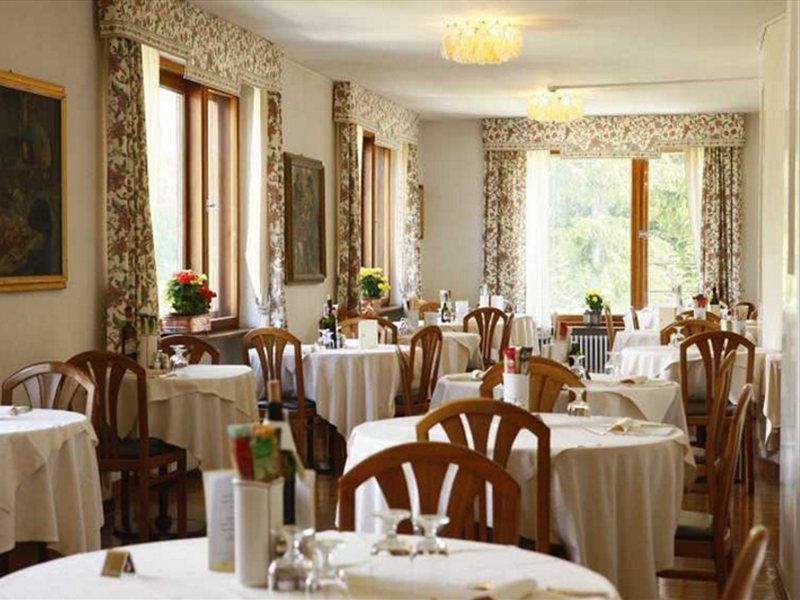 Hotel Corona 3*