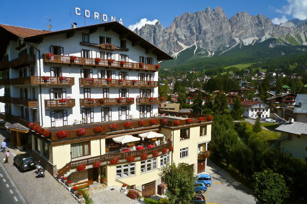 Hotel Corona 3*