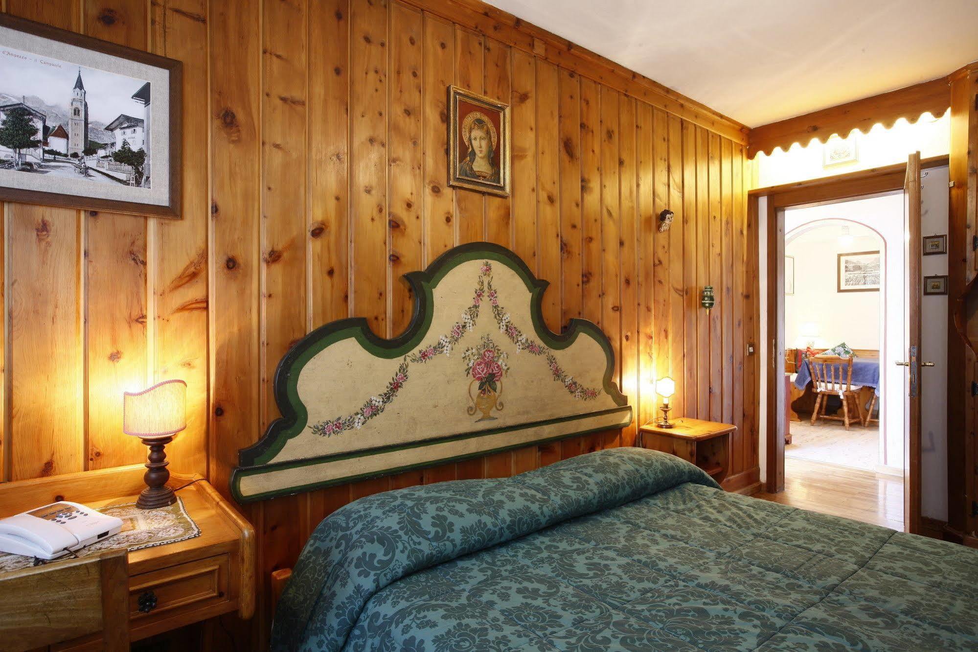 Hotel Corona 3* Cortina d'Ampezzo